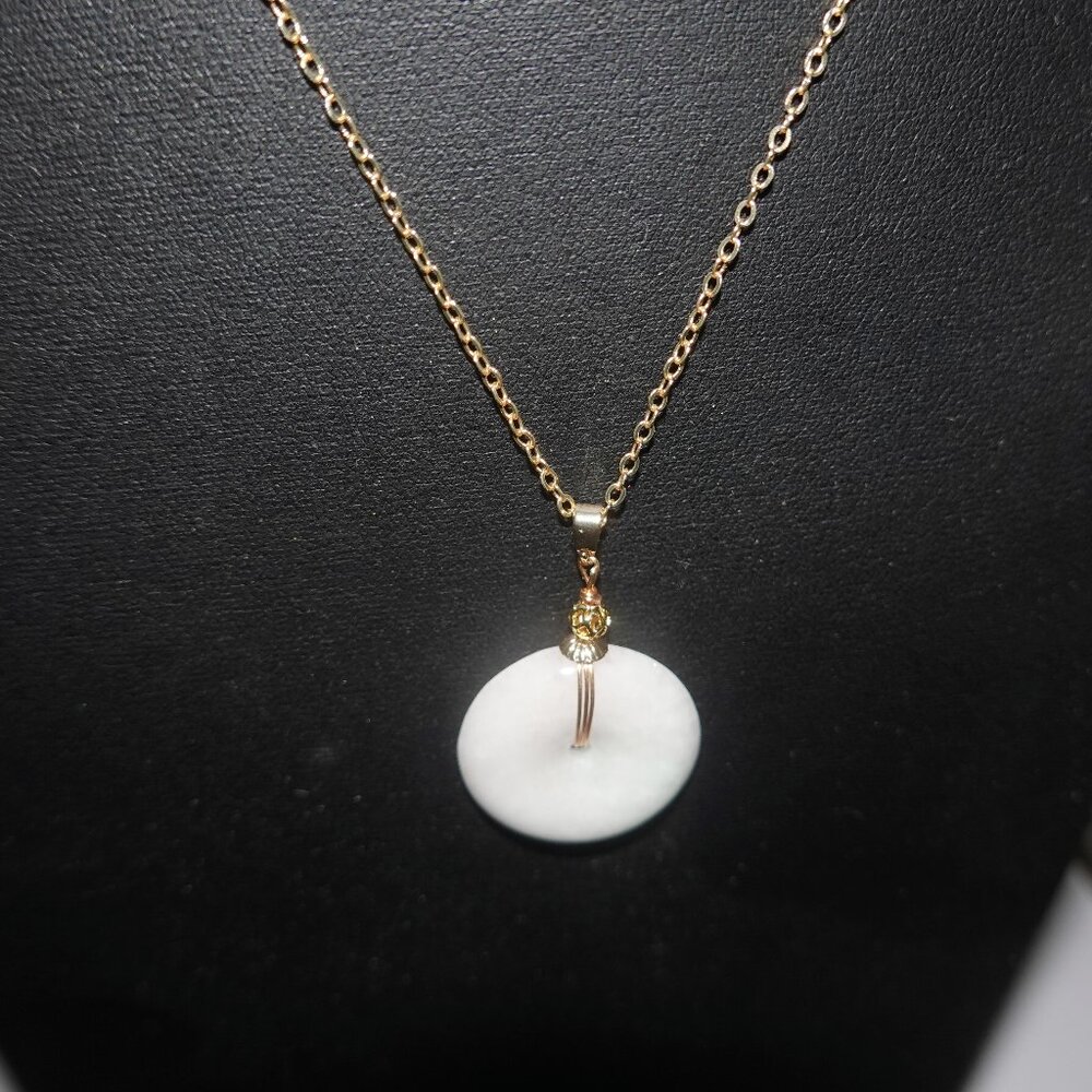 GOOD FORTUNE JADE PENDANT NECKLACE Jade